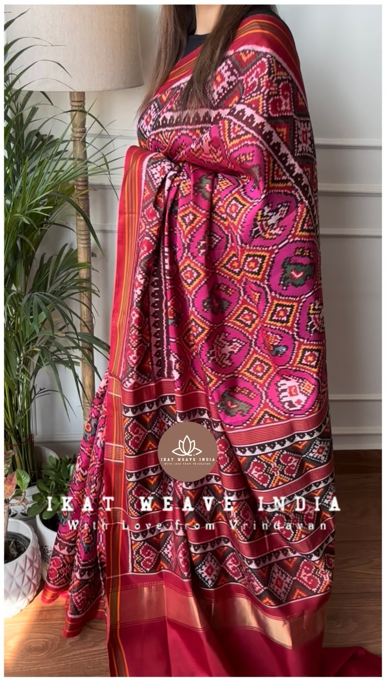 AAUSHMATI-SEMI DOUBLE IKAT PATAN PATOLA