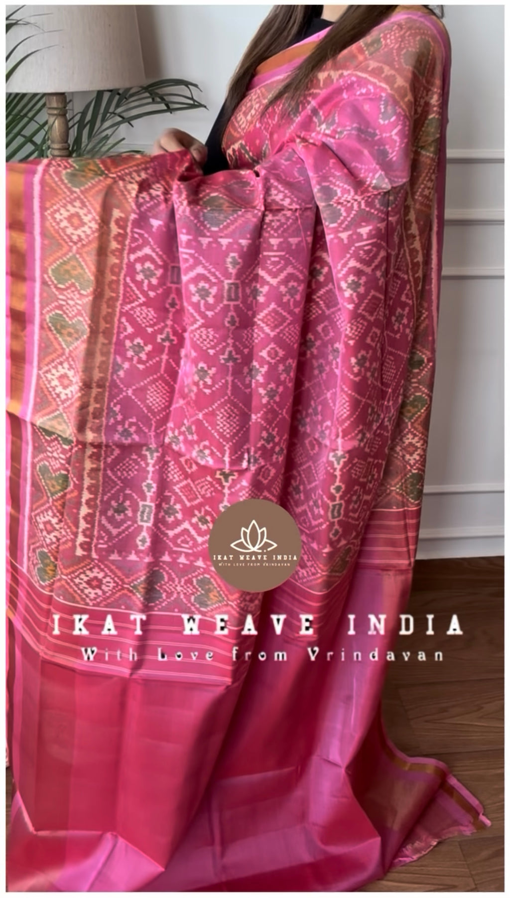 SAUMYAA•PATOLA IKAT