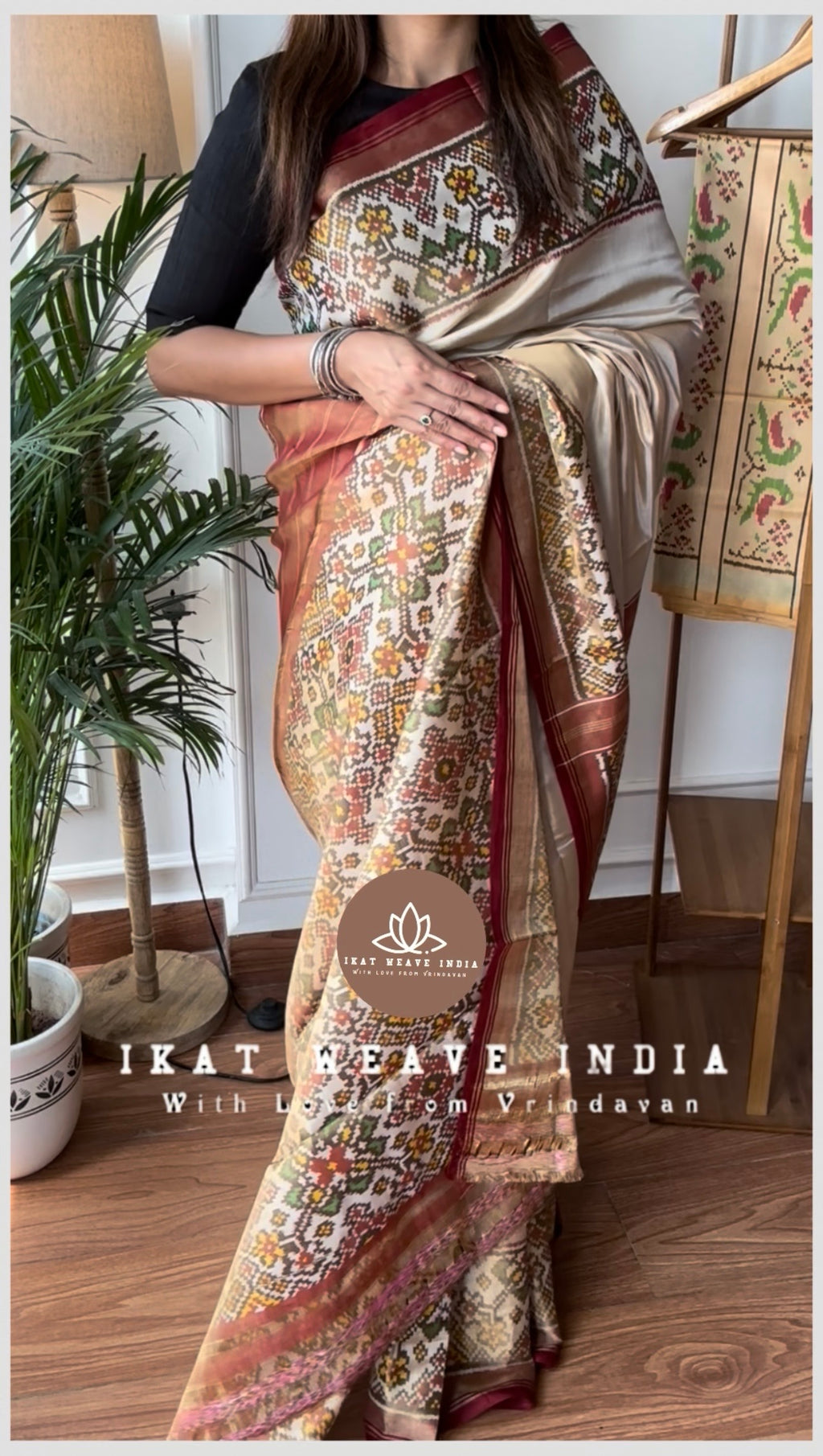 AKSHARA-SEMI DOUBLE IKAT TISSUE PATAN PATOLA