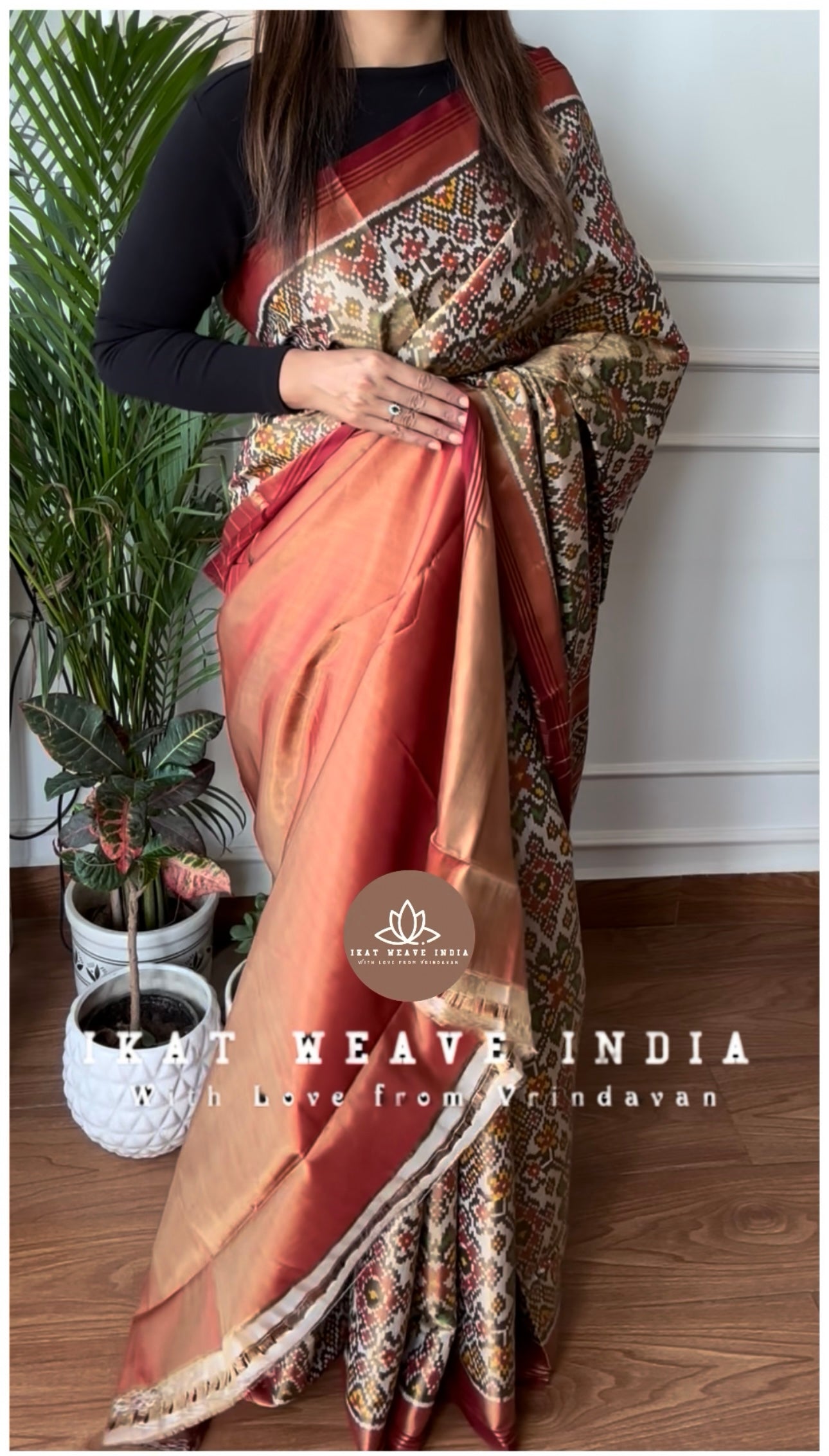 AKSHITA-SEMI DOUBLE IKAT PATAN PATOLA