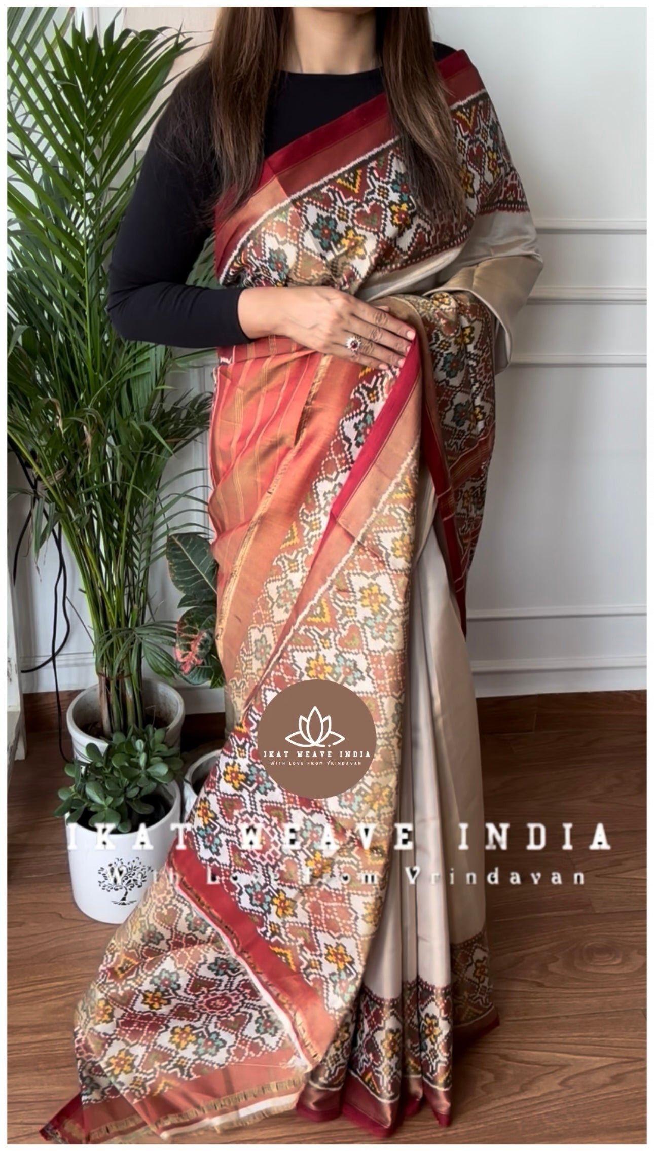 AVIKA-SEMI DOUBLE IKAT TISSUE PATAN PATOLA