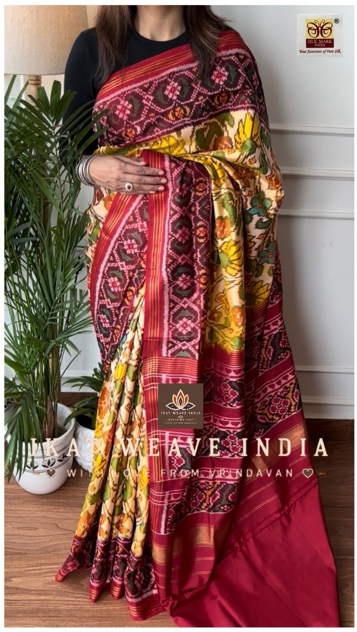 AADHYA• SEMI DOUBLE IKAT PATOLA