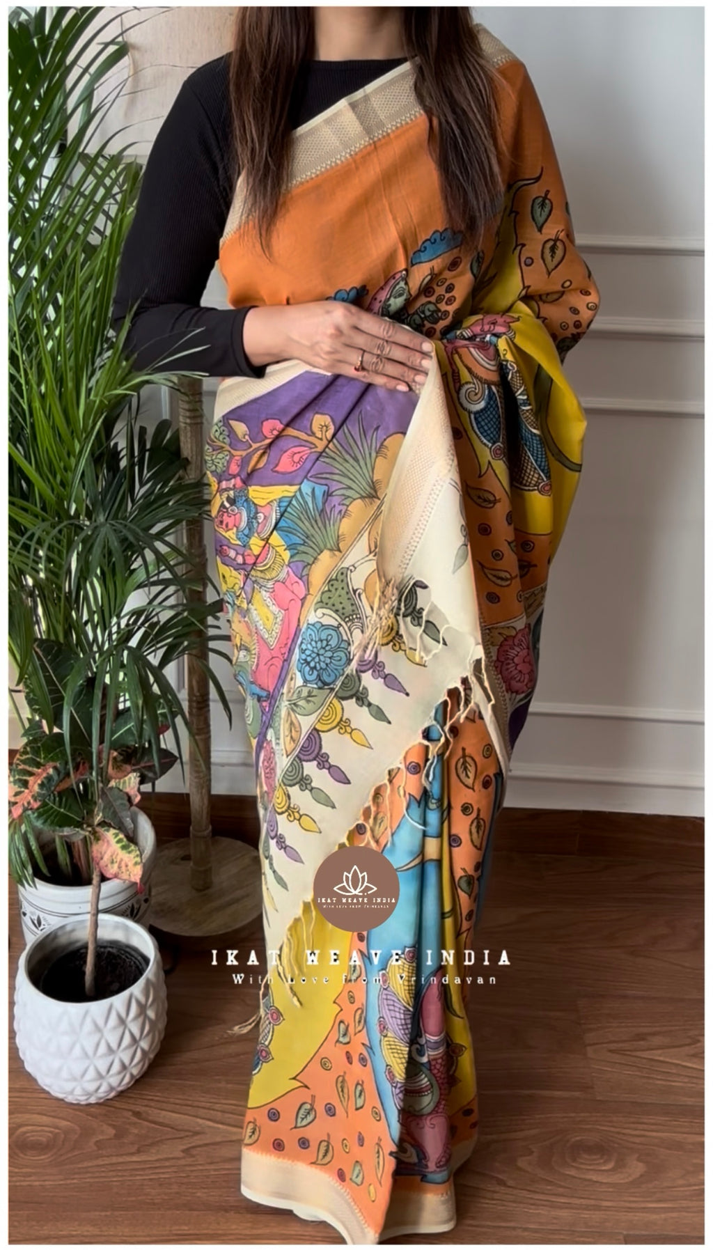 AAKRITI-HAND PENKALAMKARI