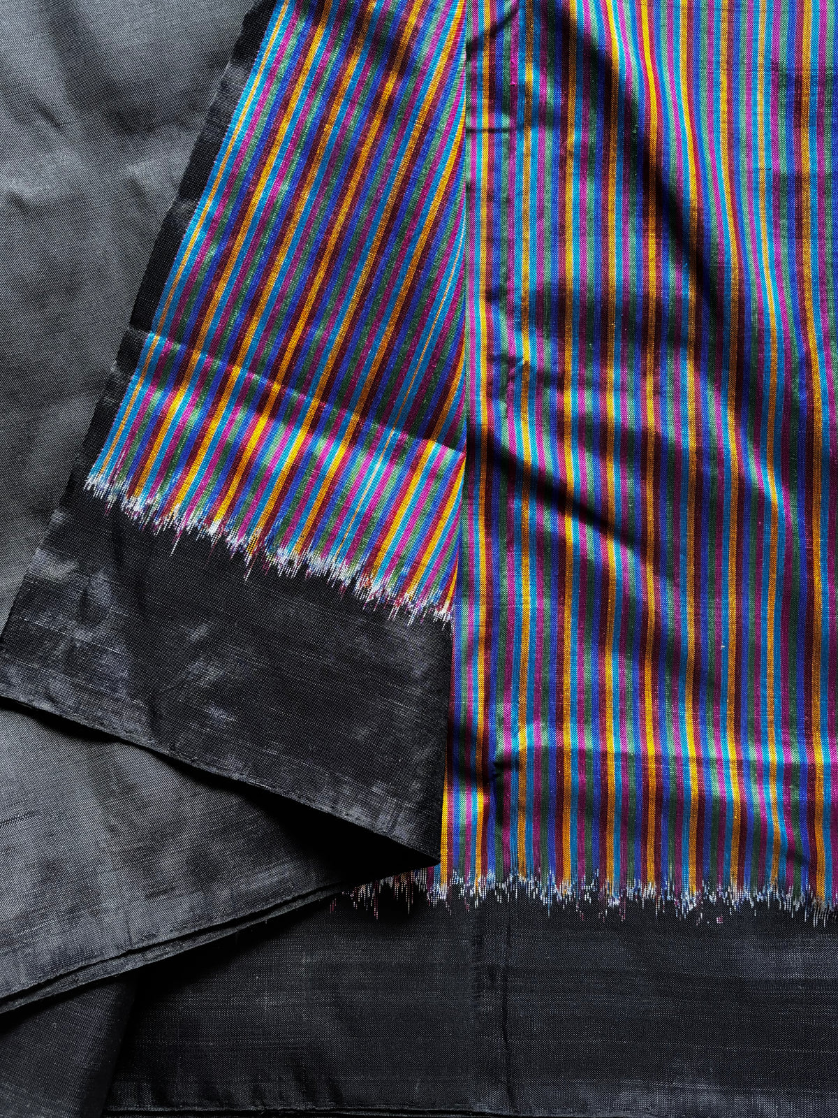 VAMIKA-IKAT