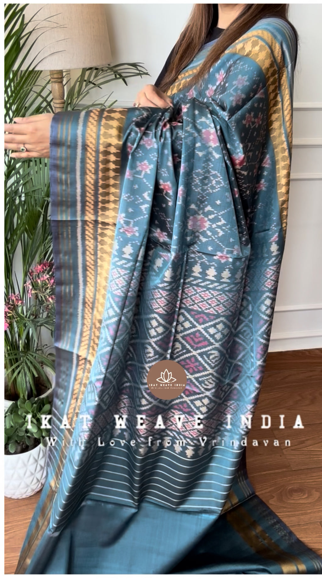 MEERA•PATOLA IKAT
